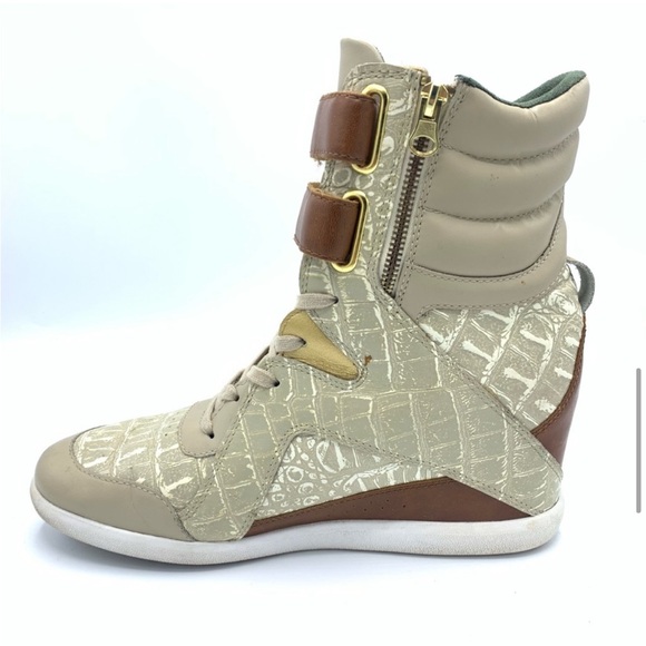 Reebok Alecia Keys Wedge High Top Sneaker - Picture 8 of 10
